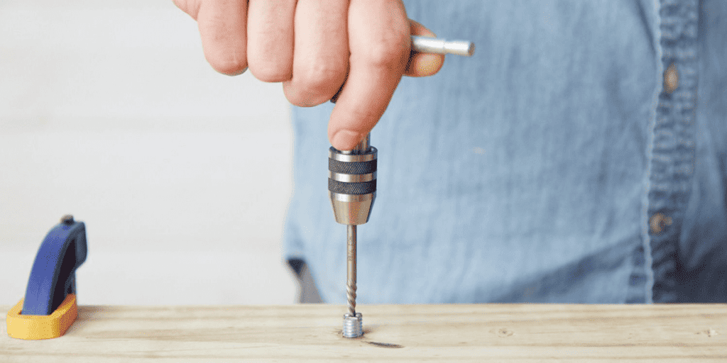 How To Unscrew Triangle Screws Without Screwdriver