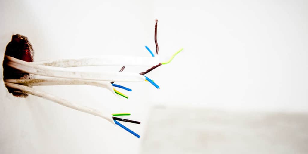 Can I Use 14 Gauge Wire For Outlets