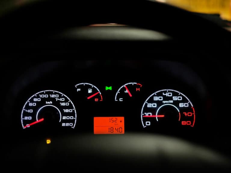 Dashboard Lights Stay On When Car Is Off